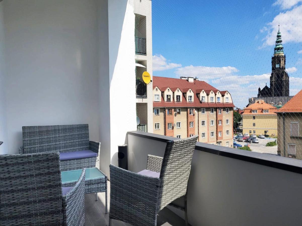 Centrum Apartament Stylowy Świdnica Exterior foto